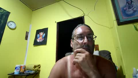 Snapshot of kansasfarmer1 chatting on 13, 10, 2025 kansasfarmer1 online show from 13, 10, 2025