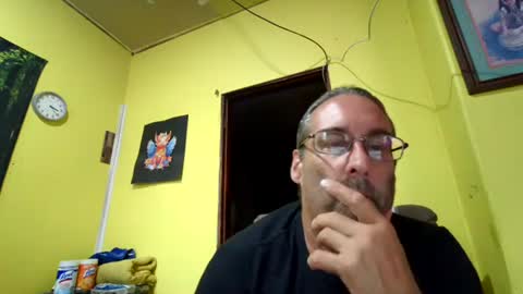 Snapshot of kansasfarmer1 chatting on 14, 10, 2025 kansasfarmer1 online show from 14, 10, 2025