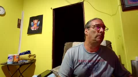 Snapshot of kansasfarmer1 chatting on 19, 10, 2025 kansasfarmer1 online show from 19, 10, 2025