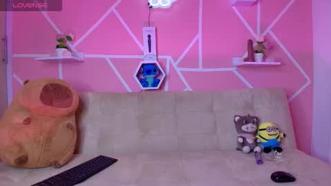 kaoriille online show from 9, 11, 2025