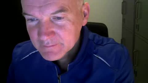 Robbie online show from 30, 12, 2024