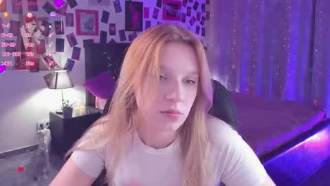 Snapshot of karambamoon chatting on 23, 10, 2025 Lera online show from 23, 10, 2025