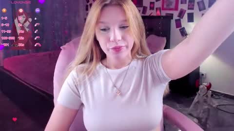 Snapshot of karambamoon chatting on 13, 11, 2025 Lera online show from 13, 11, 2025