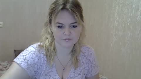 karennelsonx online show from 17, 12, 2024
