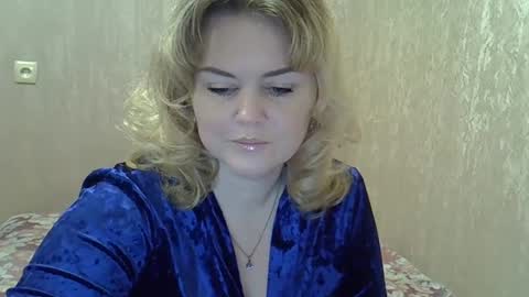karennelsonx online show from 19, 12, 2024