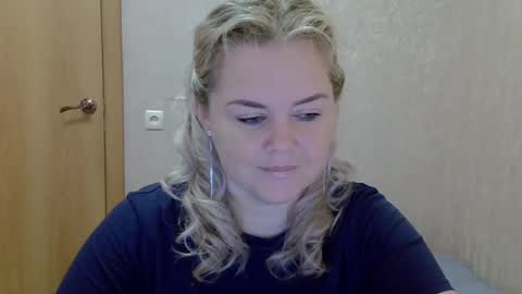 karennelsonx online show from 9, 9, 2025