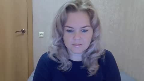 karennelsonx online show from 14, 9, 2025