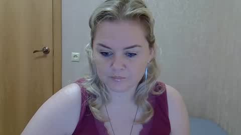 karennelsonx online show from 29, 9, 2025