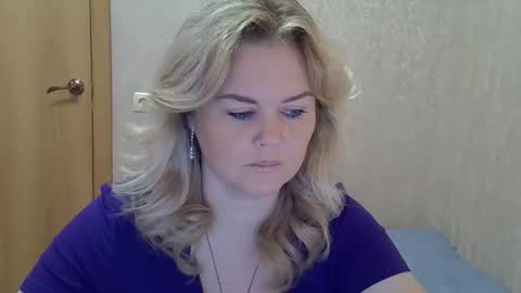 karennelsonx online show from 6, 10, 2025
