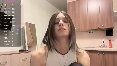 Snapshot of karensimilton chatting on 15, 11, 2025 May online show from 15, 11, 2025