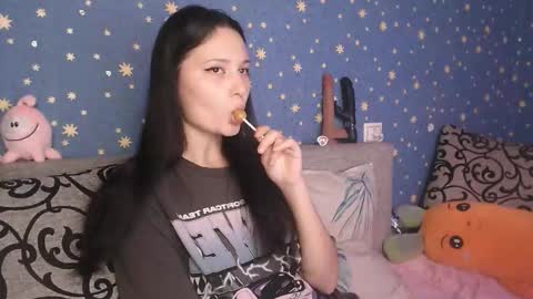 Snapshot of karicherry chatting on 21, 10, 2025 karicherry online show from 21, 10, 2025