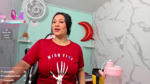 Snapshot of karime_sexygirl chatting on 22, 11, 2025 Karime online show from 22, 11, 2025