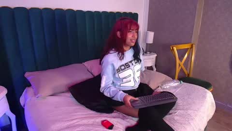 Karina online show from 31, 1, 2025