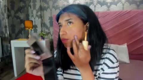 Karina online show from 5, 11, 2025