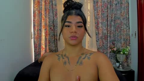 Karina online show from 30, 1, 2025