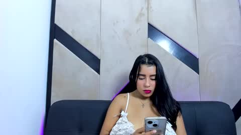 Snapshot of karina_aurora chatting on 2, 3, 2025 karina_aurora online show from 2, 3, 2025