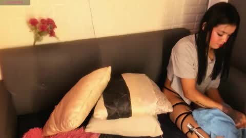 Snapshot of karina_gomez_18 chatting on 18, 10, 2025 Kari online show from 18, 10, 2025