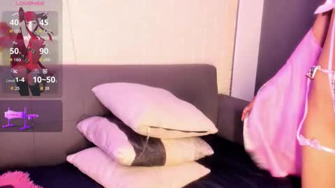 Snapshot of karina_gomez_18 chatting on 20, 10, 2025 Kari online show from 20, 10, 2025