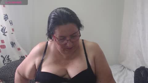 Karina online show from 5, 10, 2025