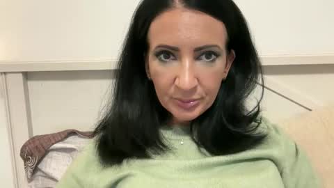 Karina online show from 29, 12, 2024