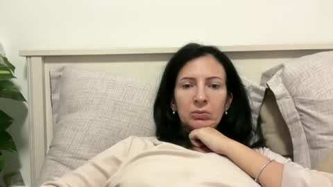 Karina online show from 2, 2, 2025