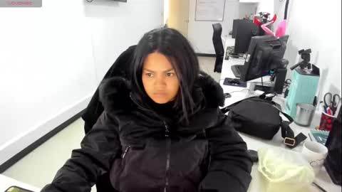 Snapshot of karla_cg chatting on 11, 10, 2025 karla_cg online show from 11, 10, 2025