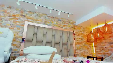 Snapshot of karla_dunn chatting on 24, 1, 2025 Karla online show from 24, 1, 2025