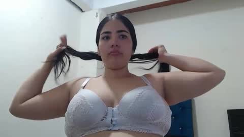 karla_lov2 online show from 6, 11, 2025