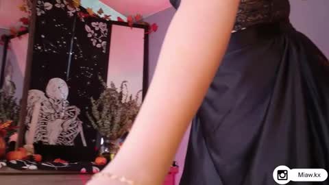 Goddess Karla  online show from 4, 10, 2025