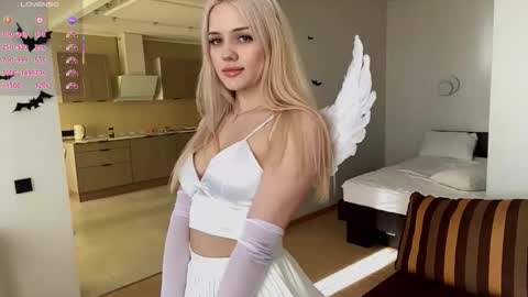 Olivia online show from 22, 10, 2025