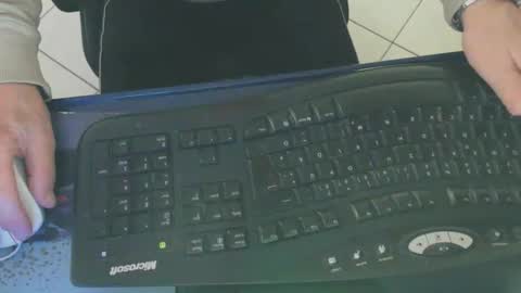 karll122 online show from 14, 3, 2026