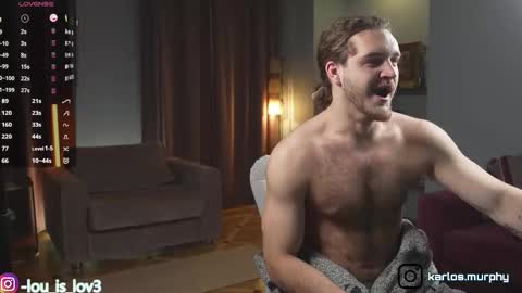 Karlos and Louis online show from 4, 11, 2025