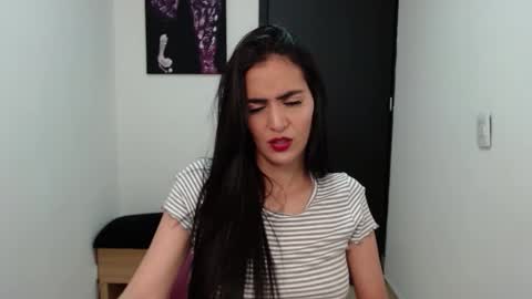 Snapshot of karlota_hank chatting on 5, 11, 2025 Karlis online show from 5, 11, 2025