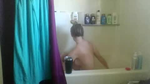 Karma Queen online show from 21, 10, 2025