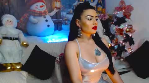 Karol Kenedy online show from 1, 12, 2025