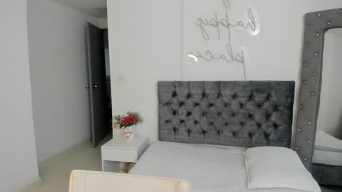 karolain_hernandez online show from 20, 3, 2026