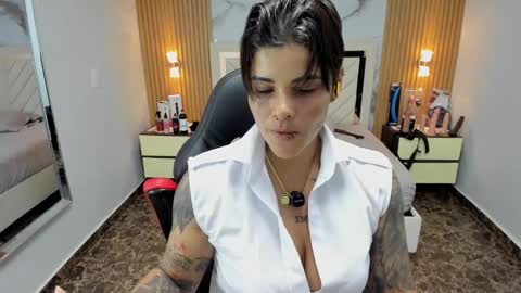 Karol and Luna online show from 24, 11, 2025