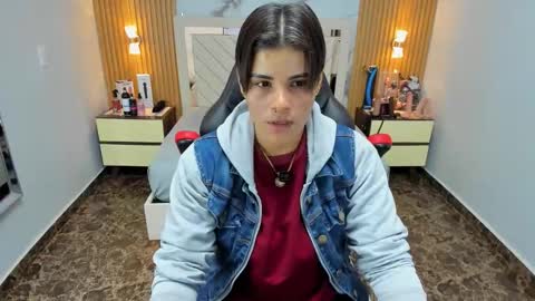 Karol and Luna online show from 1, 12, 2025