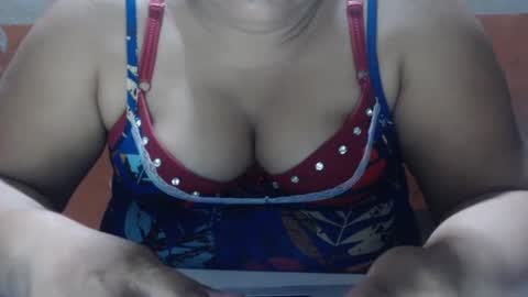 karolbb online show from 11, 1, 2025