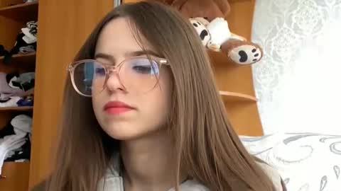 Karolina online show from 29, 9, 2025