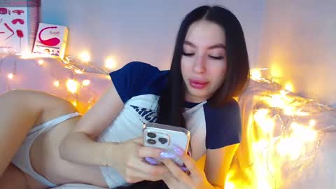 Kira online show from 15, 1, 2025