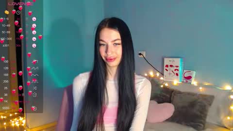Kira online show from 15, 9, 2025
