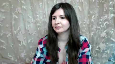 Snapshot of karolina_lin chatting on 7, 3, 2025 karolina_lin online show from 7, 3, 2025