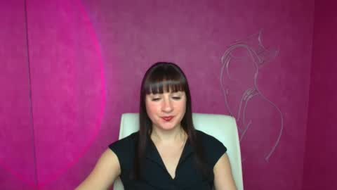 Caroline online show from 22, 12, 2024