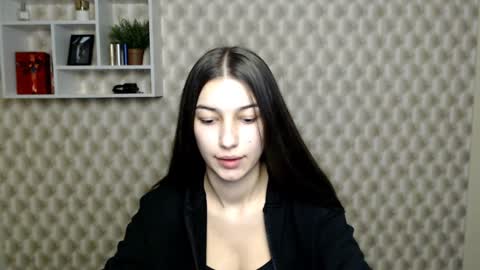 Karolina online show from 27, 12, 2024