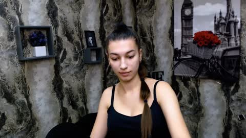 Karolina online show from 12, 1, 2025