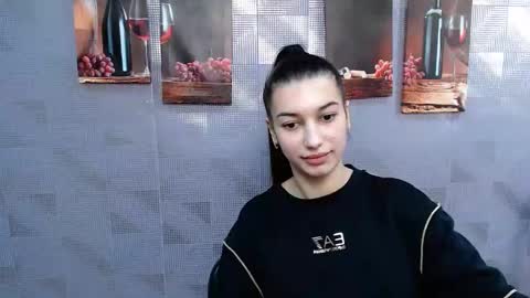 Karolina online show from 24, 1, 2025