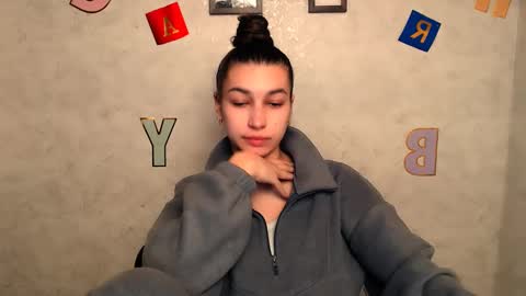 Karolina online show from 20, 2, 2025