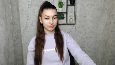 Karolina online show from 27, 2, 2025