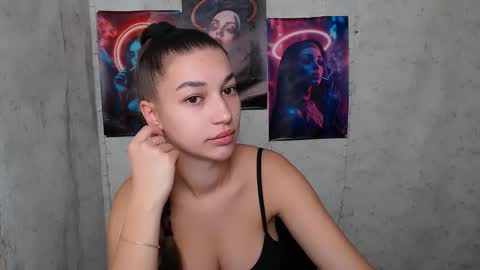 Karolina online show from 26, 9, 2025